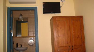 پنسین منترنا