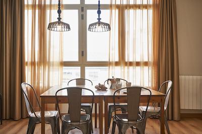 اپارتمنتز بارسلنا استیشن