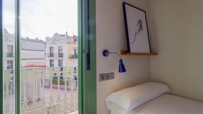 اپارتمنتز بارسلنا استیشن