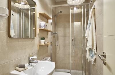 اپارتمنتز بارسلنا استیشن