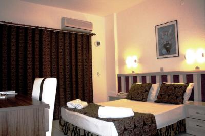 ریز ماریز هتل