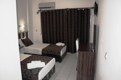 ریز ماریز هتل