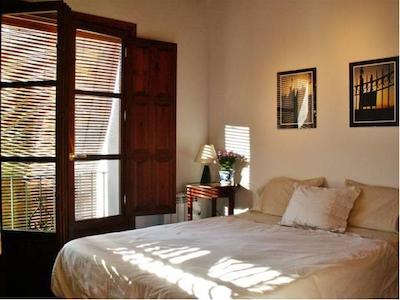 اُاسیز باکپاکرز هستل گرانادا