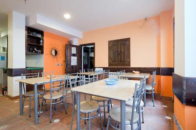 اُاسیز باکپاکرز هستل گرانادا