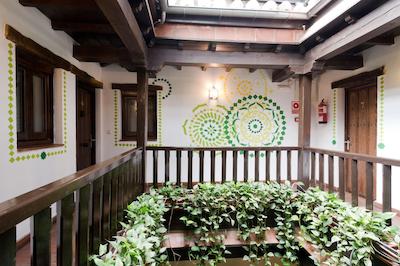 اُاسیز باکپاکرز هستل گرانادا