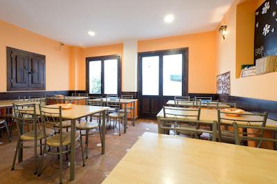 اُاسیز باکپاکرز هستل گرانادا