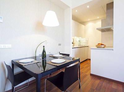 اینسید بارسلنا اپارتمنتز مرکات