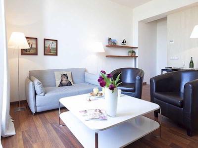 اینسید بارسلنا اپارتمنتز مرکات