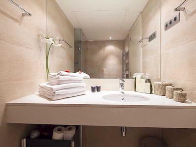 اینسید بارسلنا اپارتمنتز مرکات