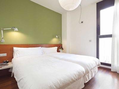 اینسید بارسلنا اپارتمنتز مرکات