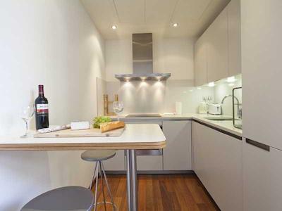 اینسید بارسلنا اپارتمنتز مرکات