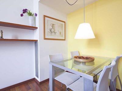 اینسید بارسلنا اپارتمنتز مرکات