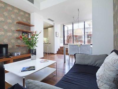 اینسید بارسلنا اپارتمنتز مرکات