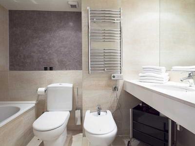 اینسید بارسلنا اپارتمنتز مرکات