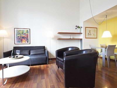 اینسید بارسلنا اپارتمنتز مرکات