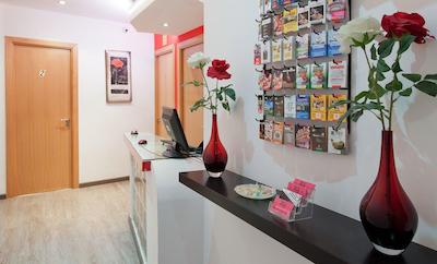 هستال ابریل