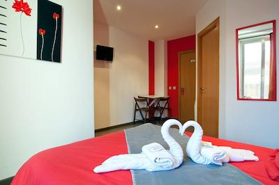 هستال ابریل