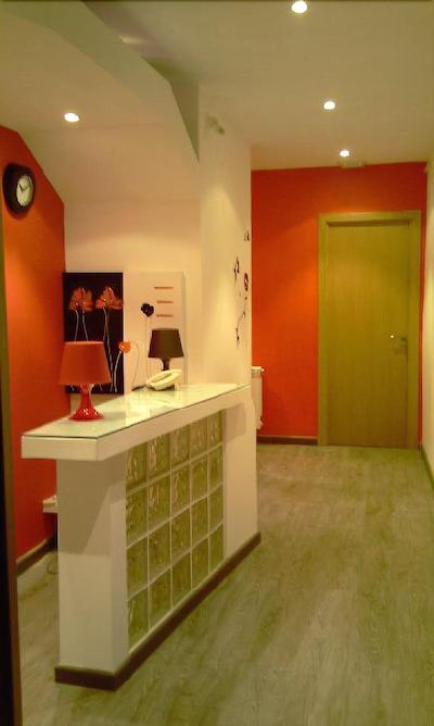 هستال ابریل