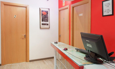 هستال ابریل