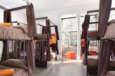 هیپ کارما هستل