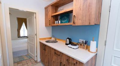 د سویت اپارت هتل