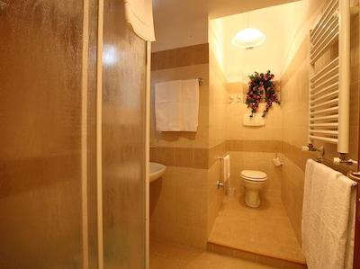 ب اند ب کاپوکسینو