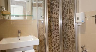 الیوز ب اند ب بای رما این