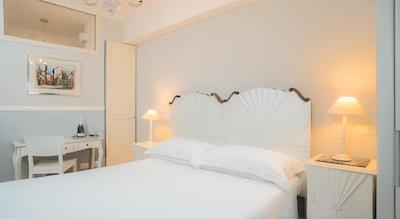 سُتو لا کوپلا گوست هوس