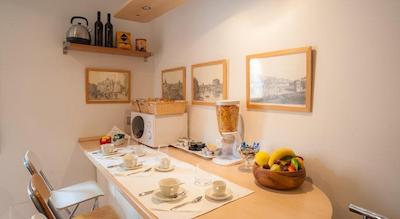 سُتو لا کوپلا گوست هوس