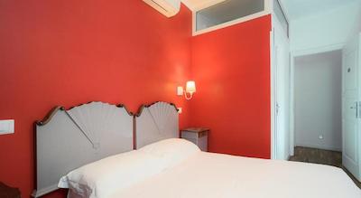 سُتو لا کوپلا گوست هوس