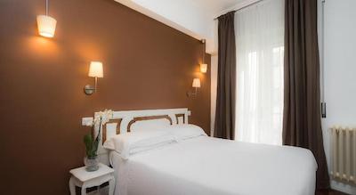 سُتو لا کوپلا گوست هوس