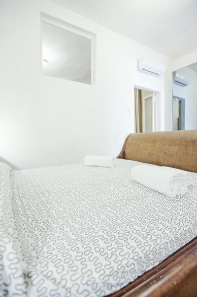 رم اکسمدیشن-کمپو د فیری