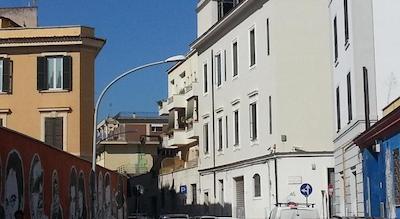 جیراسُلریل رم سیتی