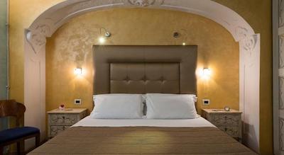 رلیز مادالنا کامر این رما