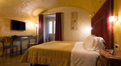 رلیز مادالنا کامر این رما