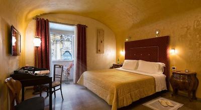 رلیز مادالنا کامر این رما