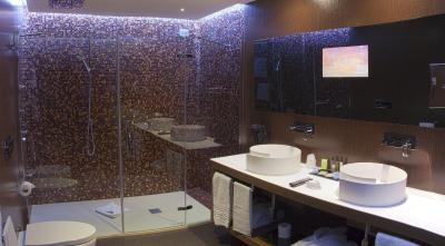 برگ لوکسوری هتل