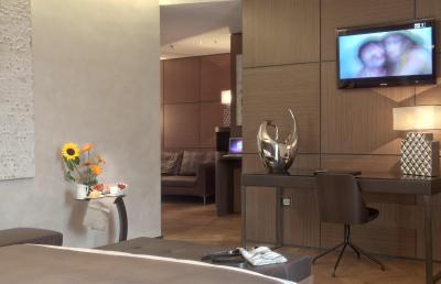 برگ لوکسوری هتل