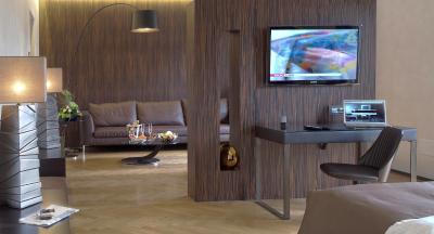 برگ لوکسوری هتل