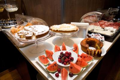 برگ لوکسوری هتل