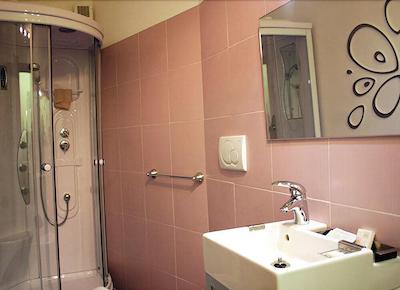 ب اند ب تویس