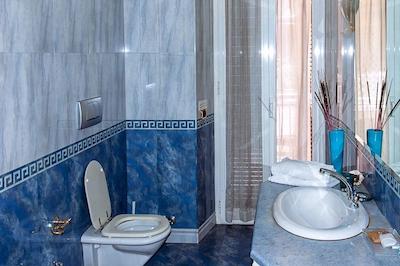 ب اند ب تویس