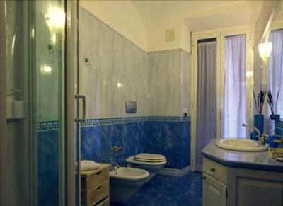 ب اند ب تویس