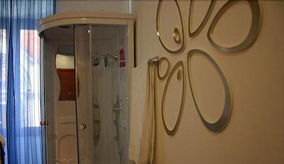 ب اند ب تویس