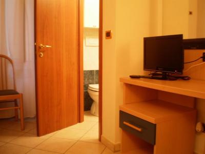 سیت اترنا بد اند بریکفاست