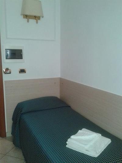 سیت اترنا بد اند بریکفاست