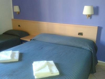 سیت اترنا بد اند بریکفاست