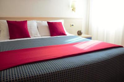 سیت اترنا بد اند بریکفاست