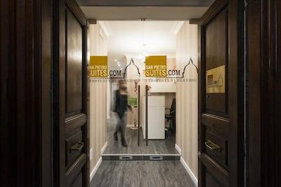 سان پیترو هوس