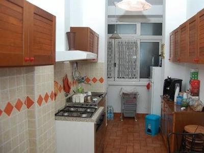 ا روم فر هلید